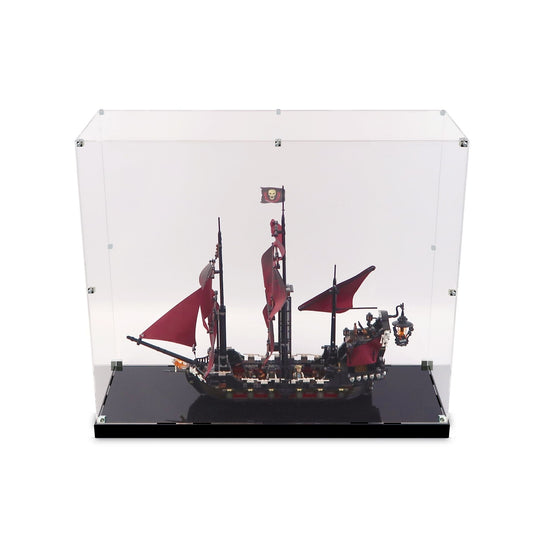 (4195) Queen Anne’s Revenge LED Display Case